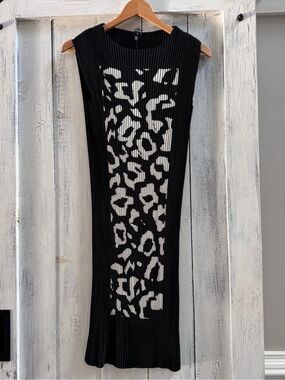 ESCADA Sleeveless Black & Beige Leopard Panel Midi dress S M 36